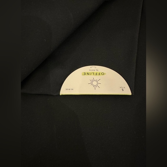 Small Black NWT OFFLINE By Aerie Goals High Waisted Legging 7/8 - Picture 8 of 9